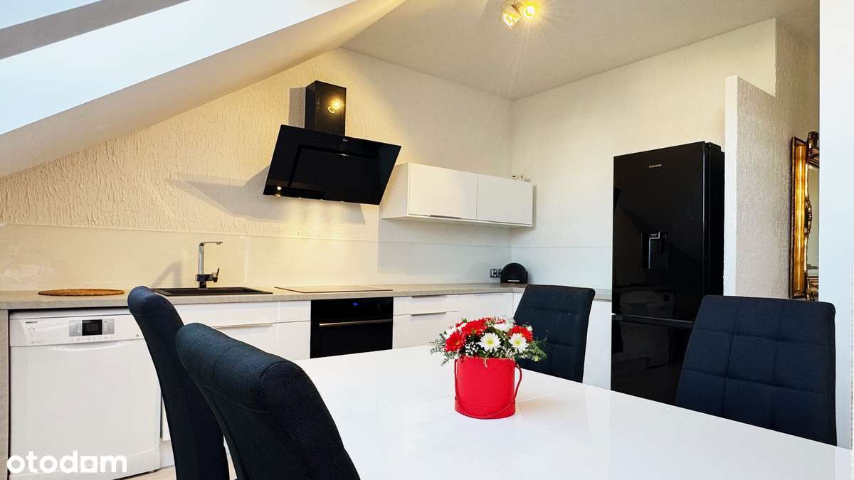 TOP Lokalizacja - 3 pokoje - Całkowicie Bezczynszowe Mieszkanie-6