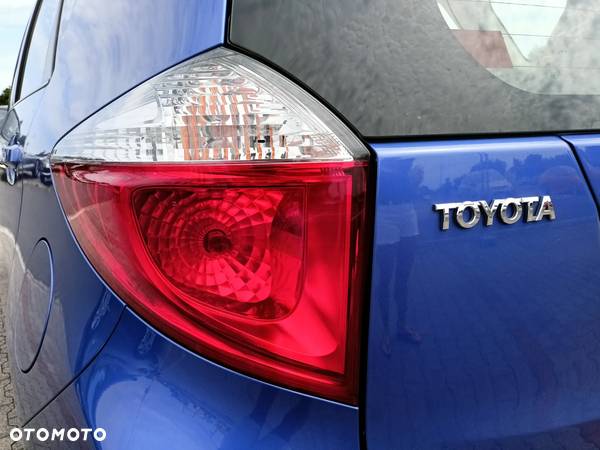 Toyota Verso S 1.33 Premium - 11