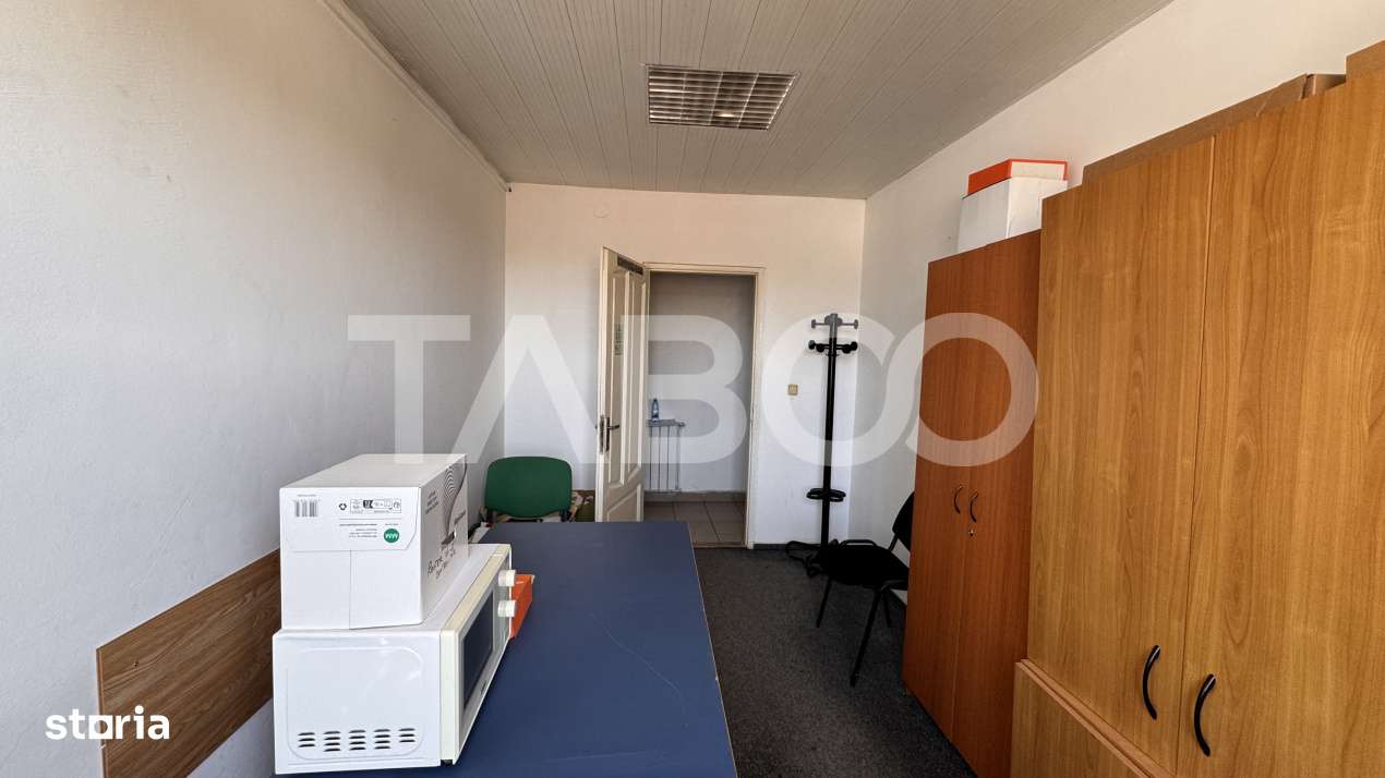 Spatiu birou de inchiriat pretabil firma mica consultanta 12mpu Sibiu - Imagine principală: 1/4
