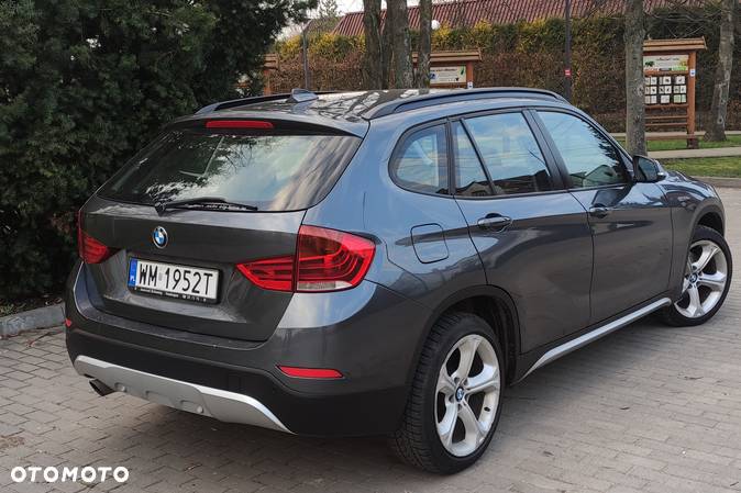 BMW X1 xDrive20d xLine - 4