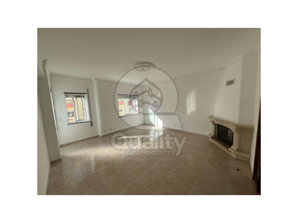 Apartamento T3 em Montijo - Grande imagem: 2/28