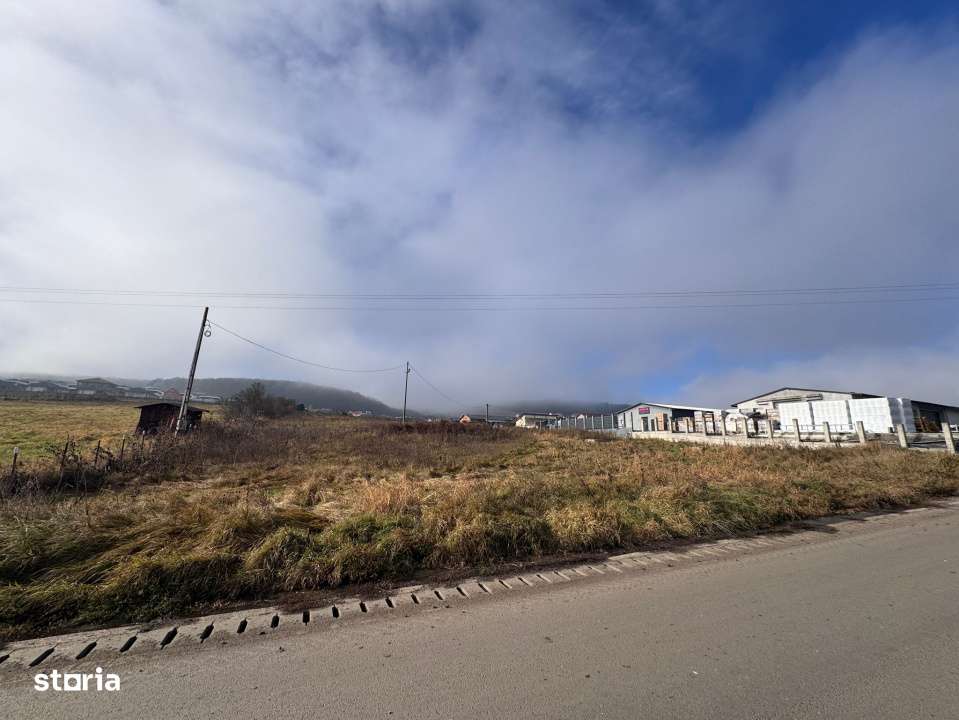 Exclusivitate ! Teren de vanzare, PUZ aprobat, Chinteni-0