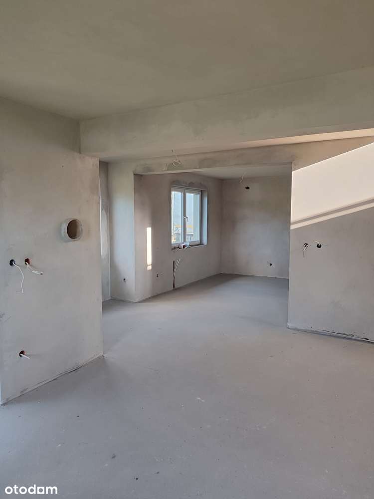 Dom, w którym zaczyna się rodzinne życie.-7