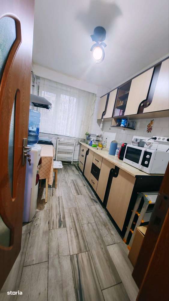 Apartament 2 camere Negru Voda, etaj 3, confort 1, centrala - Imagine principală: 1/6