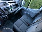 Ford Transit - 25