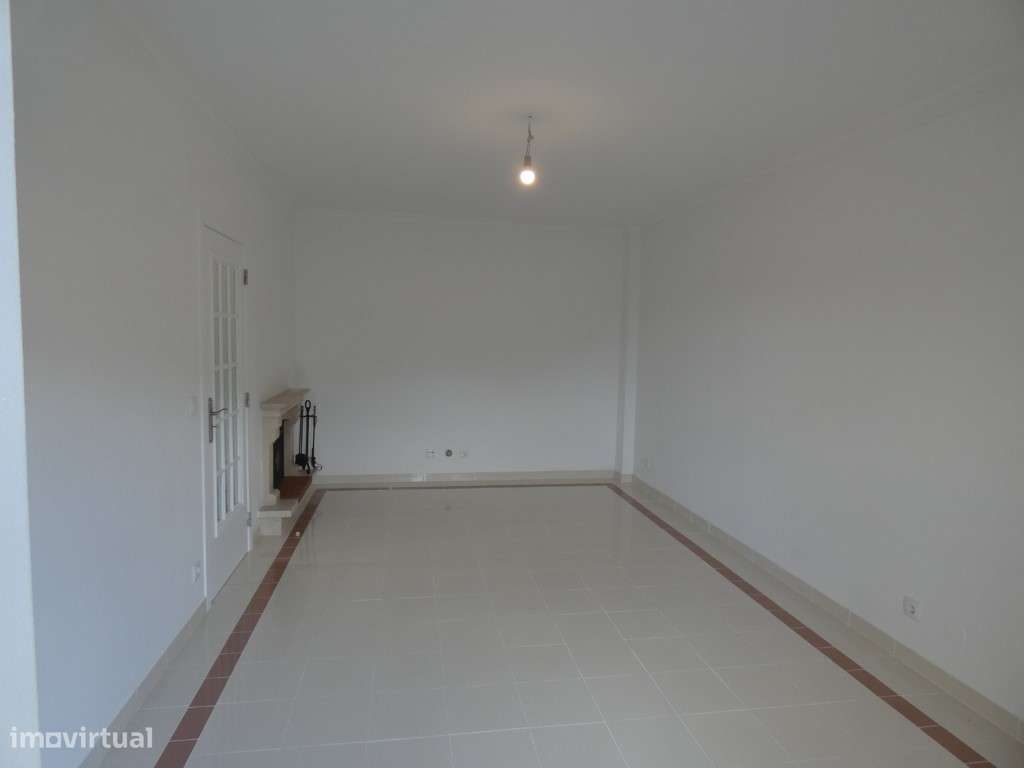 Apartamento T3 Feijó, Almada-4