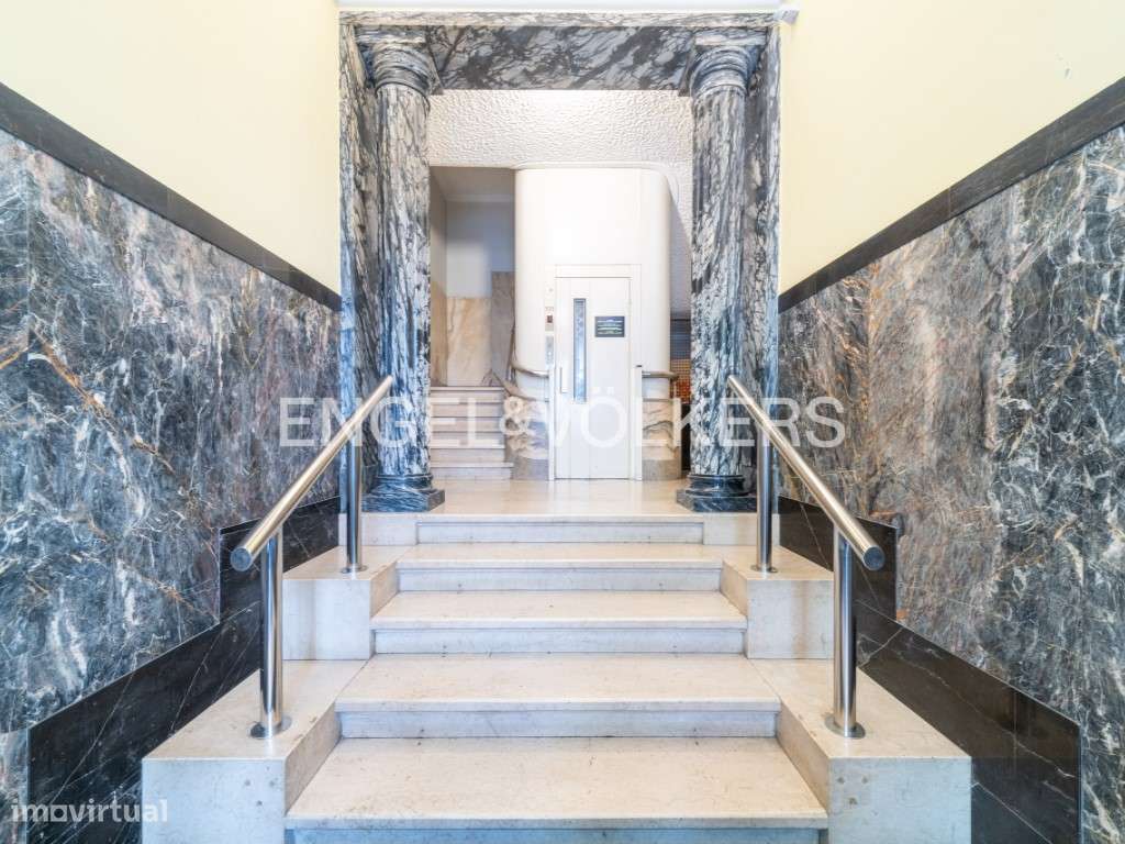 Apartamento T3+1 com Terraço Ajardinado na Avenida da Liberdade-30