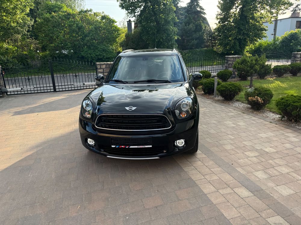 Mini Countryman One D Blackyard 2015