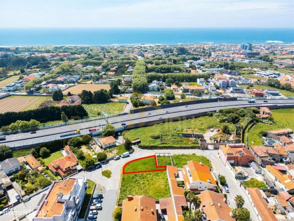 Terreno para Construção de moradia em Miramar-1