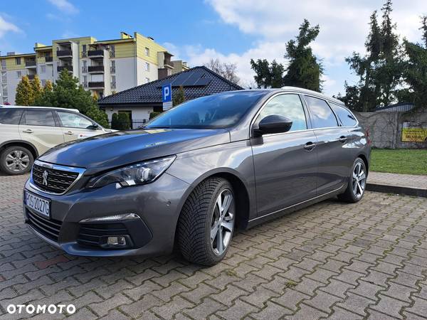 Peugeot 308 SW BlueHDi 130 Stop & Start Allure Pack - 8