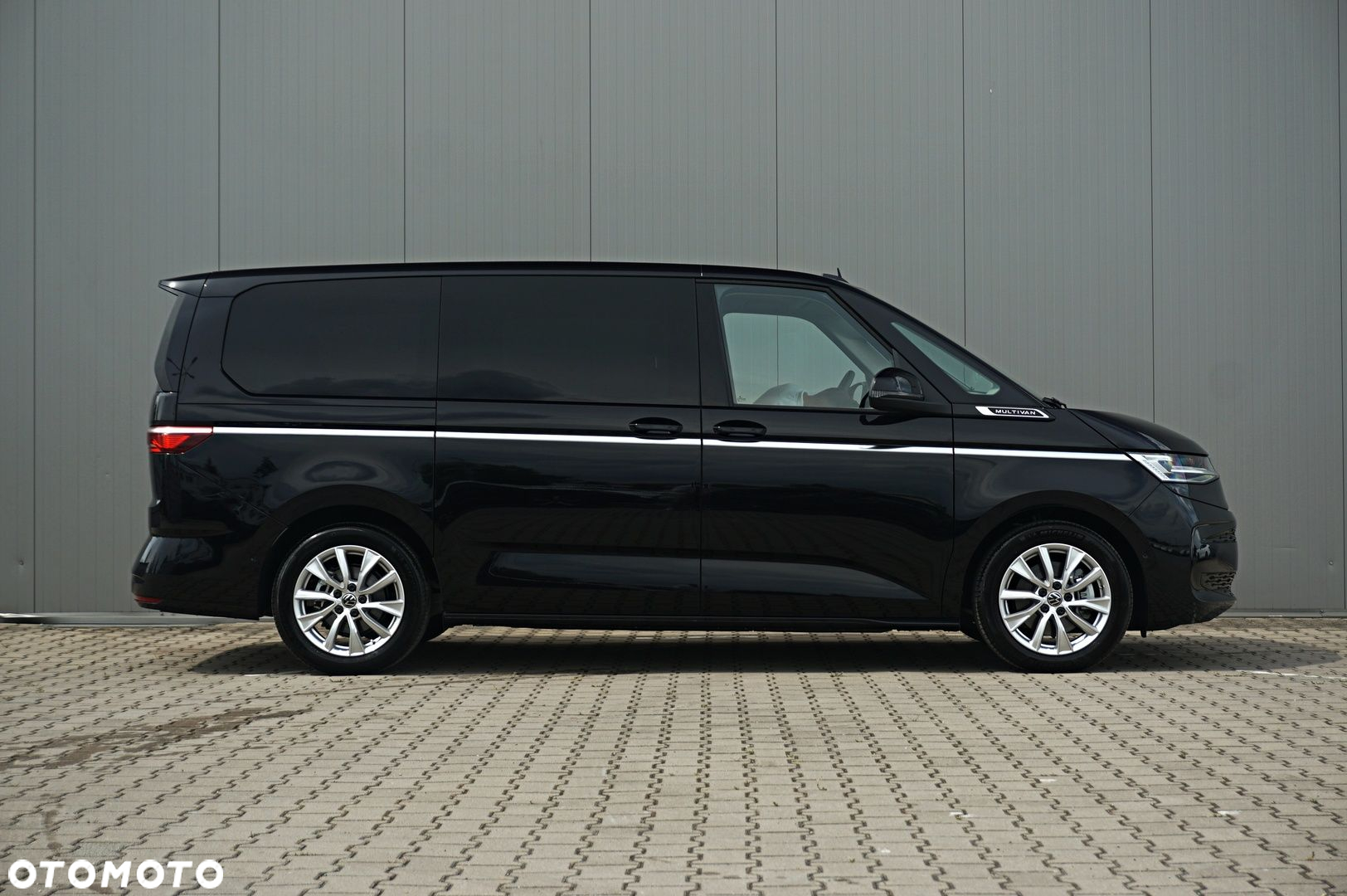 Volkswagen Multivan 2.0 TSI L2 DSG - 5