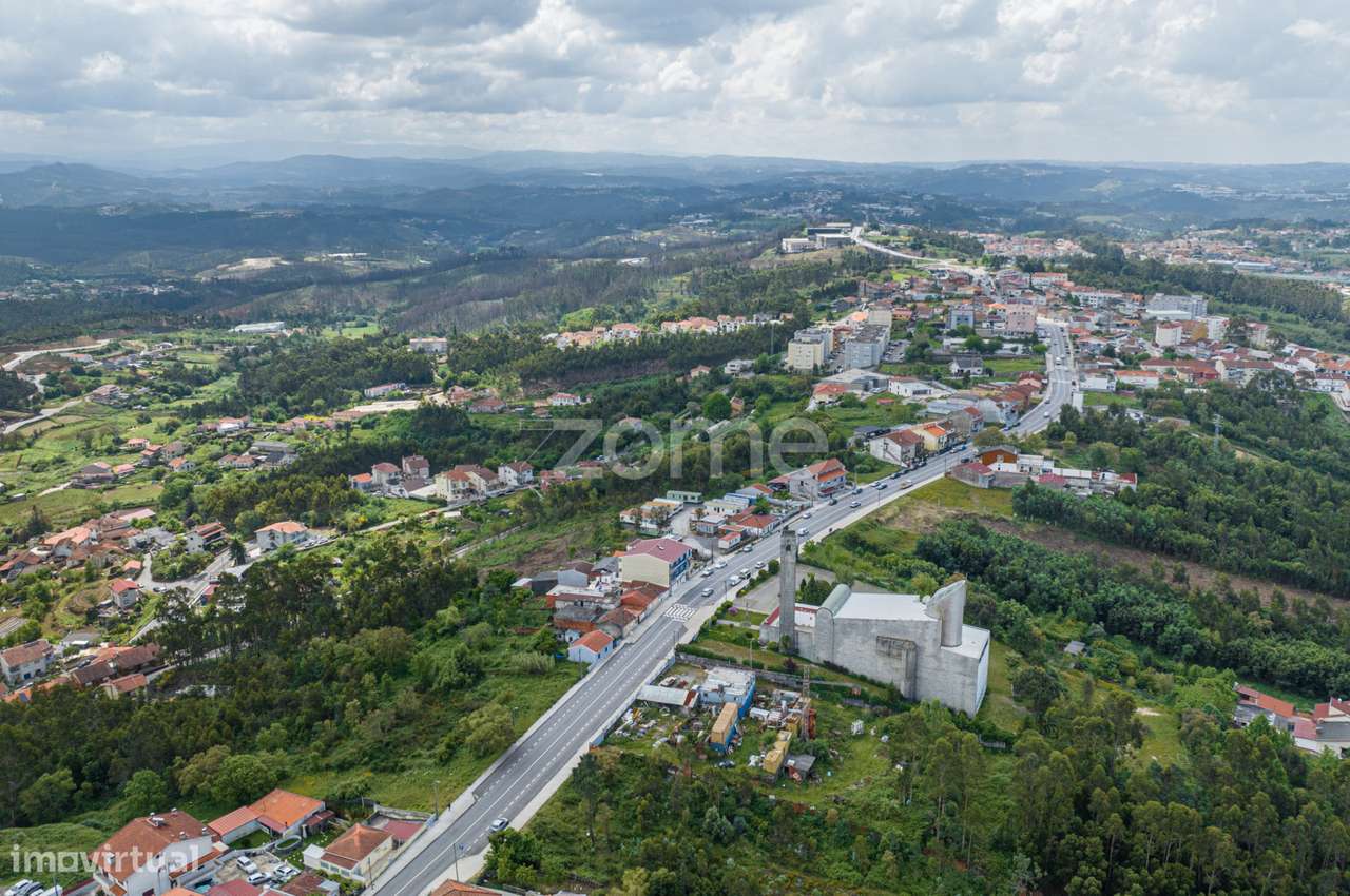 Terreno de 9500 m2, em Gondomar, perto da Estrada D. Miguel - Grande imagem: 5/15