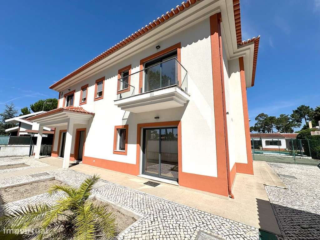 Moradia T10 com Piscina e Campo de Jogos na Verdizela - Dois Imóvei... - Grande imagem: 4/51