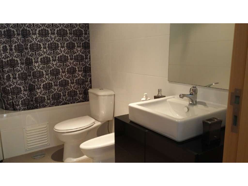 Apartamento T 2, 2 wcs, 6 Pessoas Condomínio fechado a 5 minutos a ...-16