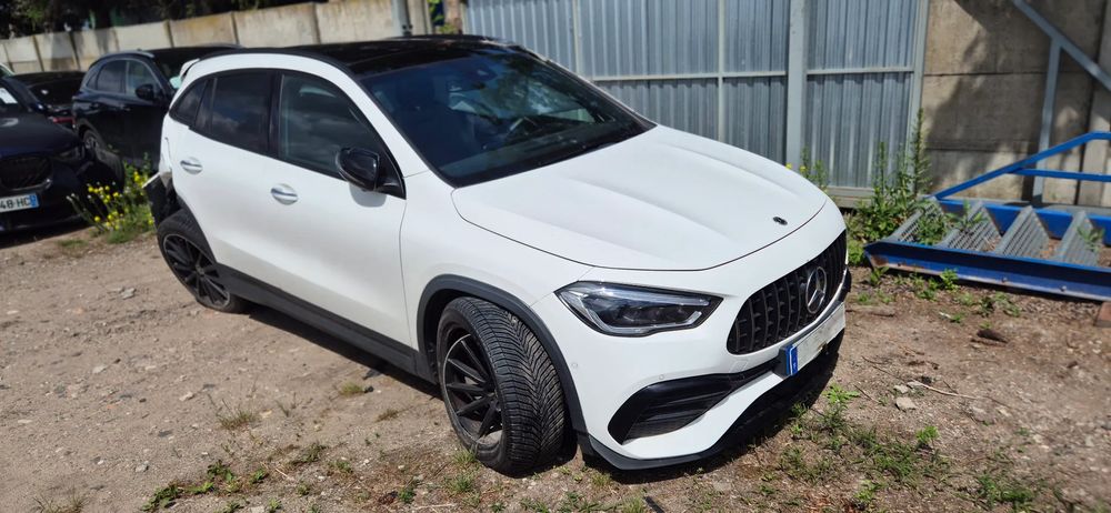 Mercedes-Benz GLA 200 AMG Line 2022