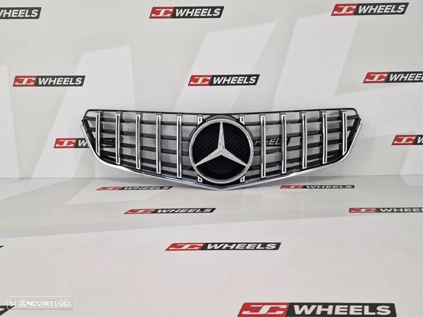 Grelha Mercedes Classe E W207 Look GTR - 1
