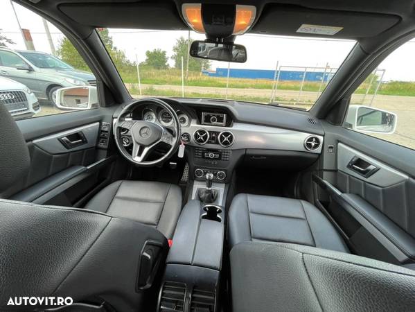 Mercedes-Benz GLK 200 CDI (BlueEFFICIENCY) - 8