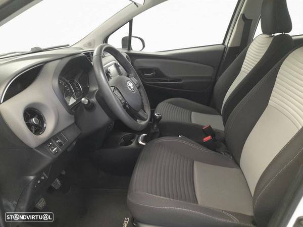 Toyota Yaris 1.0 VVT-i Comfort - 9