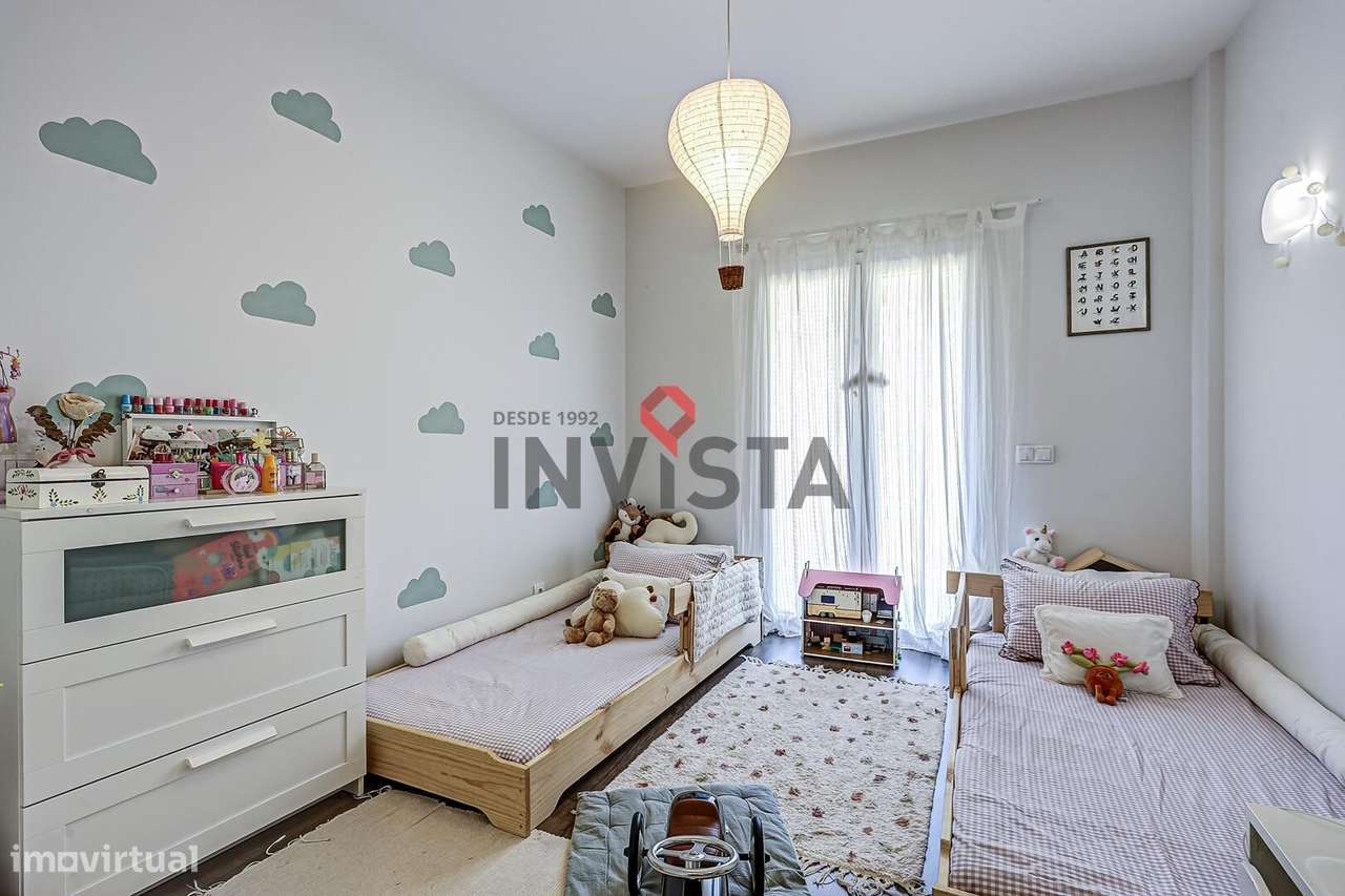 Apartamento T3 como novo, no Condomínio VilaViva-14