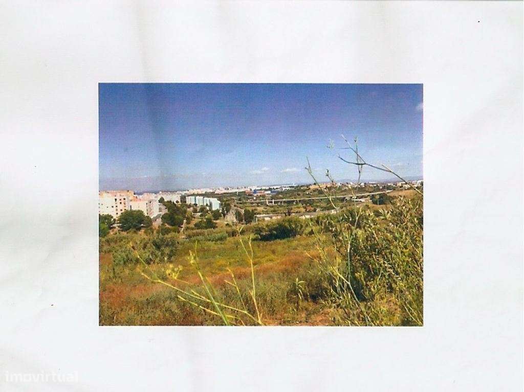 Terreno para construção com 8.800m2,  Monte Caparica perto de praias-24