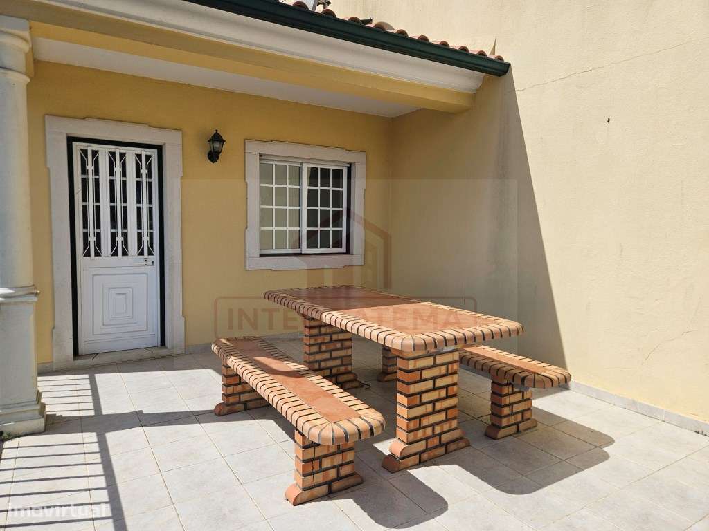 Moradia tradicional com piscina aquecida perto de Óbidos - Grande imagem: 4/15