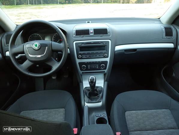 Skoda Octavia Break 1.6 TDi Ambition - 13