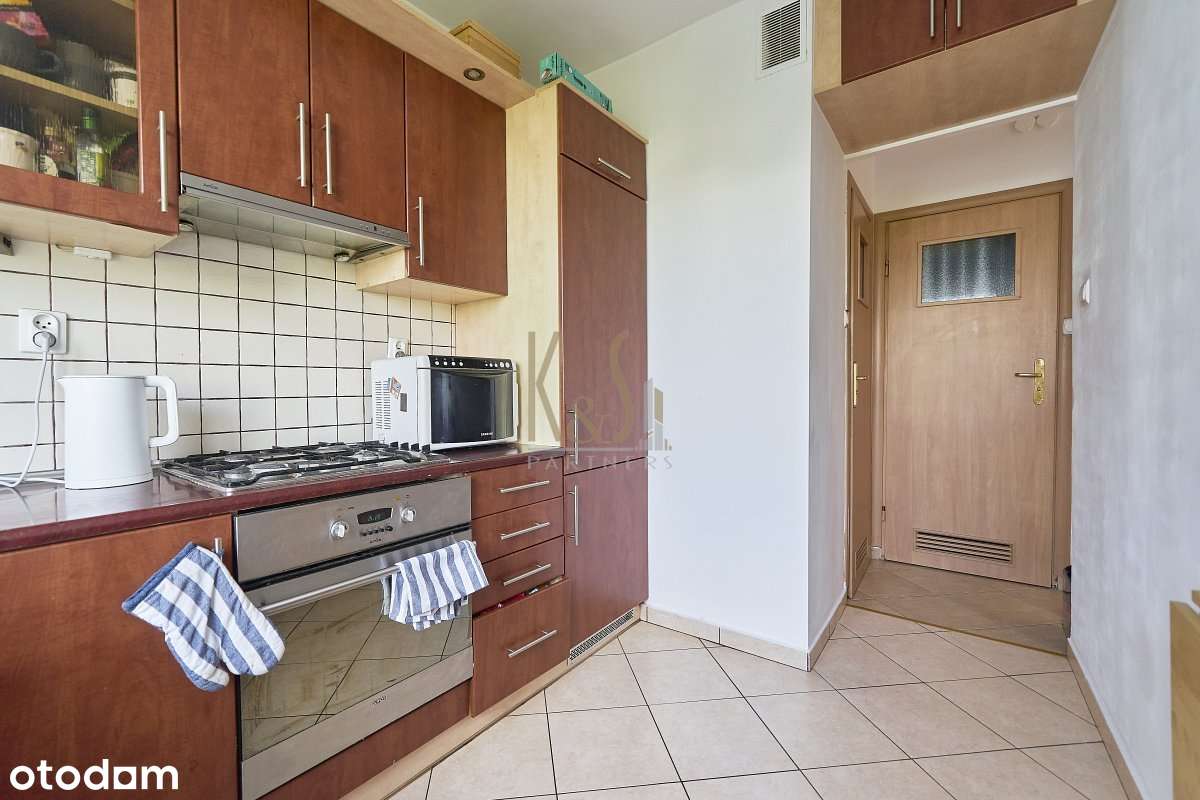 2 lub 3 pokoje przy metrze Stokłosy - duży balkon, Ursynów, 0%-10