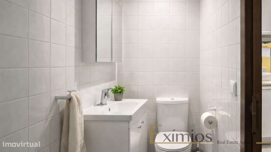 Moradia V2 para remodelação, na zona histórica de Vila do Conde - Grande imagem: 4/8