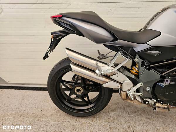 MV AGUSTA Brutale - 22