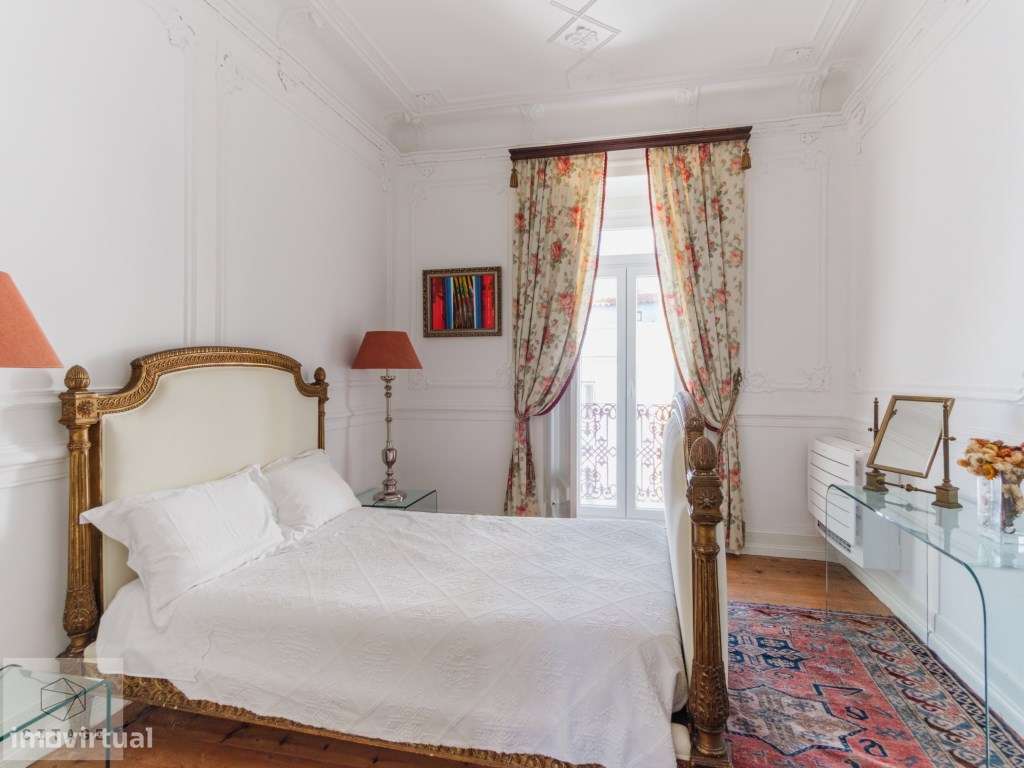 Moradia T8 com vista para Barragem do Maranhão-32