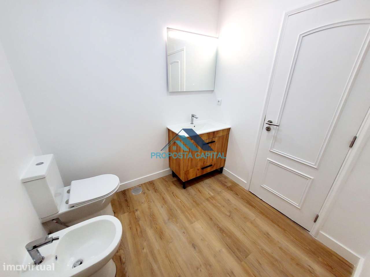 APARTAMENTO T3 TOTALMENTE REMODELADO | ESTRADA DA LUZ - COM GARAGEM-31