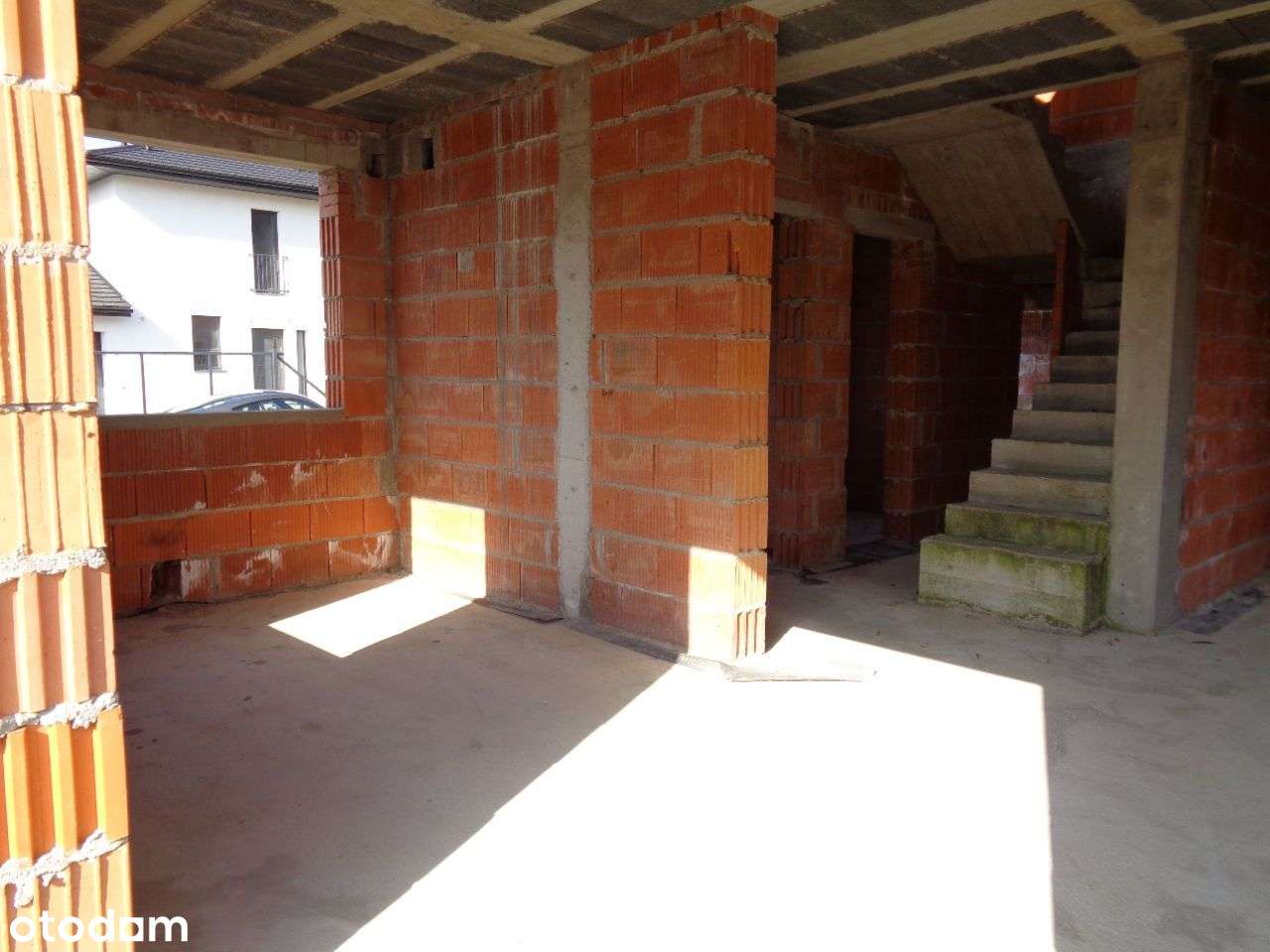 Nowy segment w stanie surowym otwartym-5