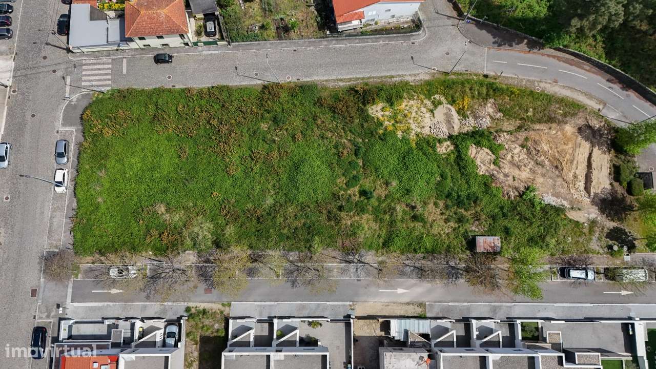 Lotes Moradias 2 e 3 Frentes, em Águas Santas, Prontos a Construir-12