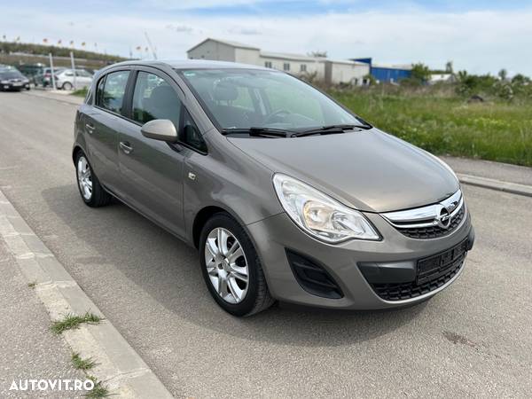 Opel Corsa 1.2i Easytronic Enjoy - 2