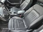 Volkswagen Passat Alltrack 2.0 TDI SCR 4Motion DSG (BMT) - 22