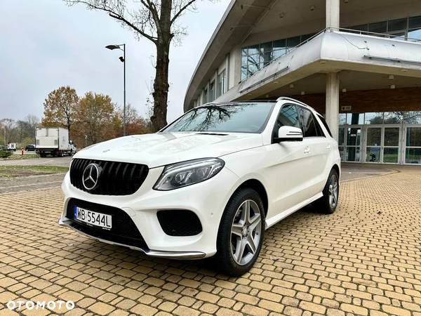 Mercedes-Benz GLE 350 d 4-Matic - 4