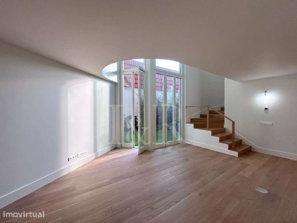 Apartamento T2 duplex com jardim e estacionamento, Capuchos Residen... - Grande imagem: 4/50