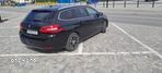 Peugeot 308 1.2 PureTech Allure S&S - 6