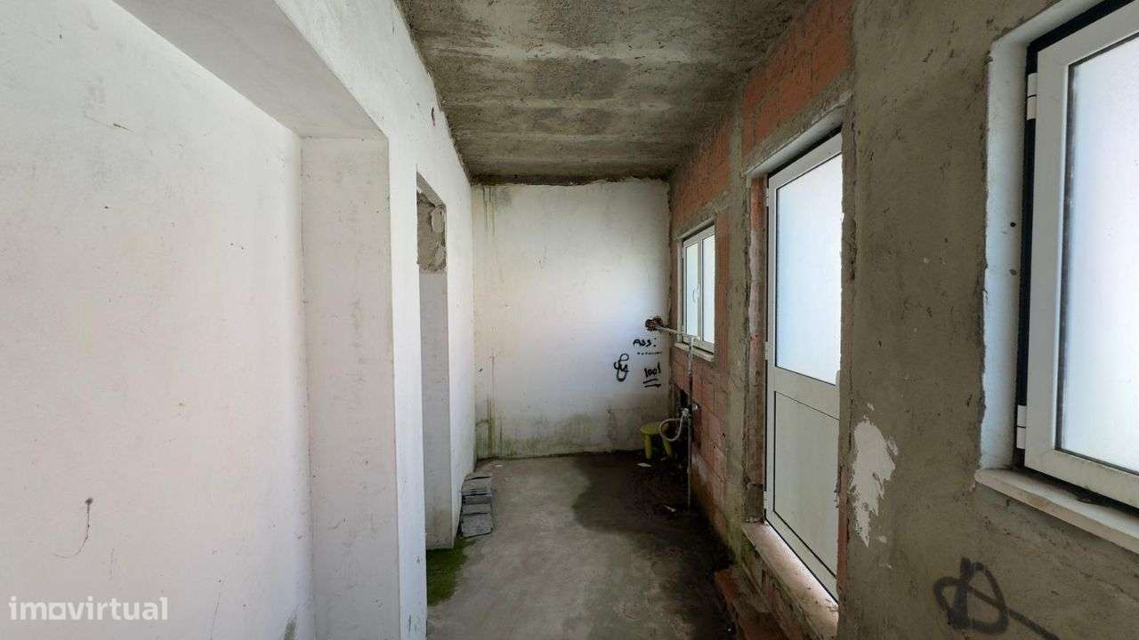 Moradia T3 + anexoT3 + sótão - 195 m2 - Abóboda - São Domingos de Rana-14