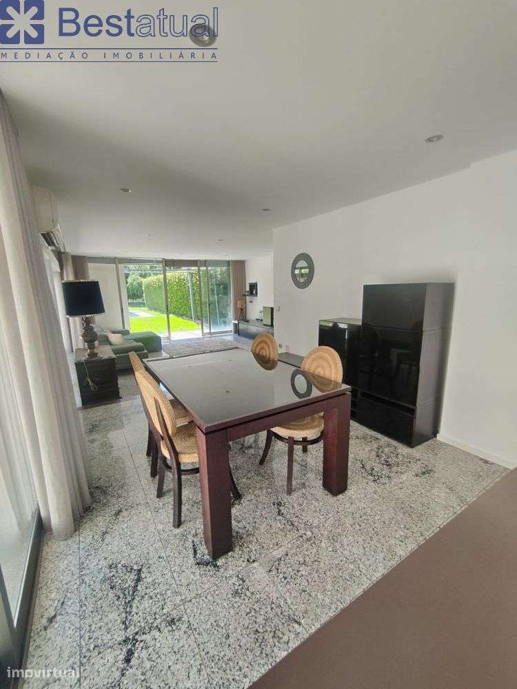 Moradia T 3 com piscina - Oportunidade!-21
