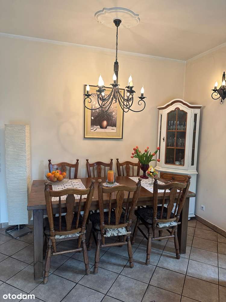 Na sprzedaż zadbany dom dla dużej rodziny w Osolinie !-5