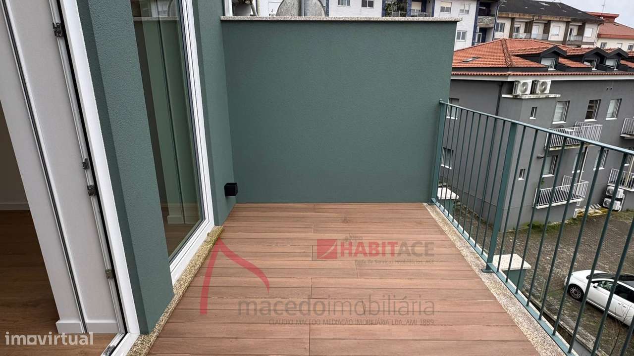 Moradia T3 para venda no Centro Histórico de Braga-24