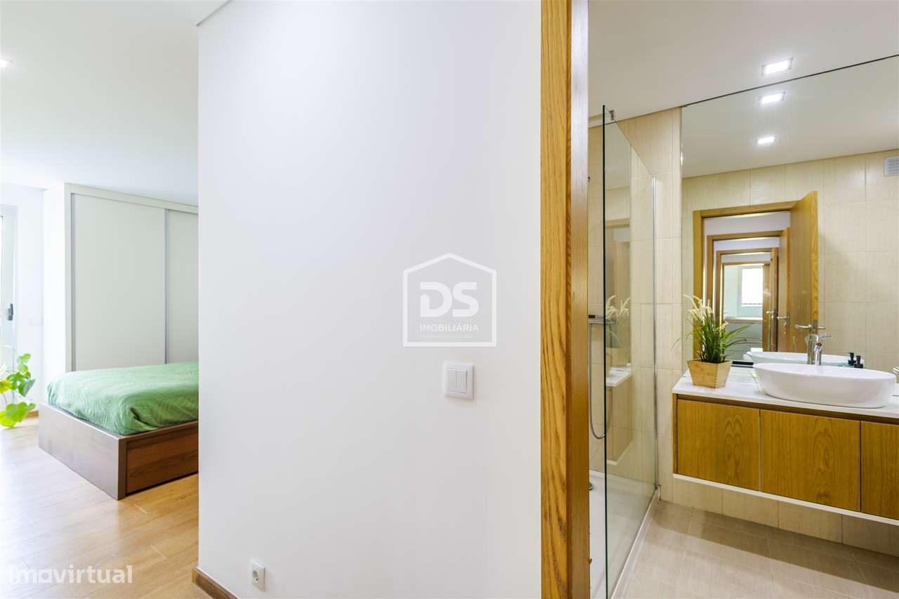 Apartamento T2 Venda em Nogueira e Silva Escura,Maia-8