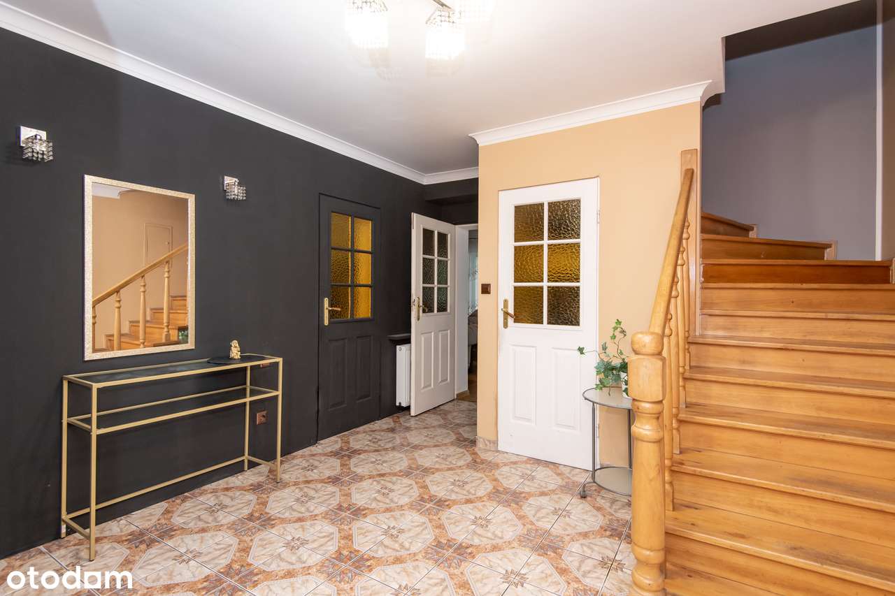 Wolnostojący dom z potencjałem, ogrodem i garażem - Murowana Goślina-11