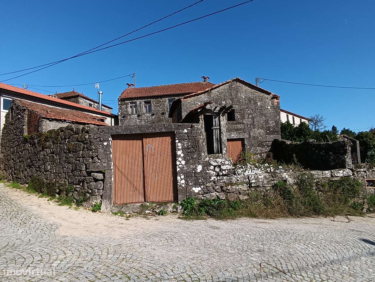 Moradia em p/ recuperar – Oliveira de Frades-13