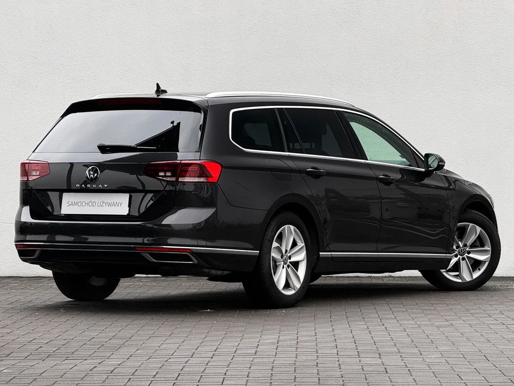 Volkswagen Passat 2.0 TSI Elegance DSG 190 KM — zdjęcie 2