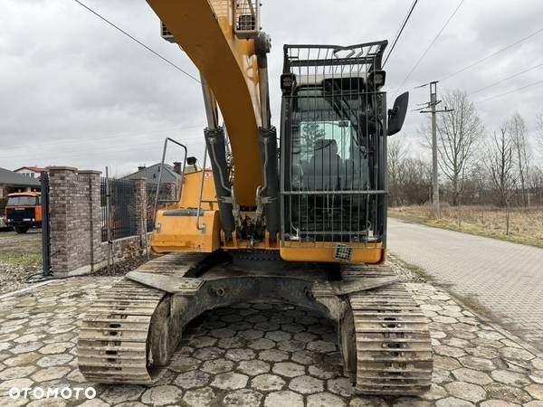 Liebherr R922 - 6