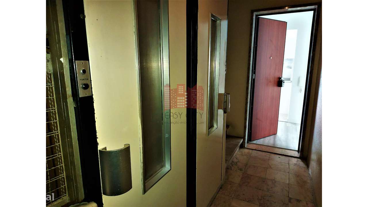 Apartamento T1 | 50 M2 | Remodelado - Grande imagem: 5/33
