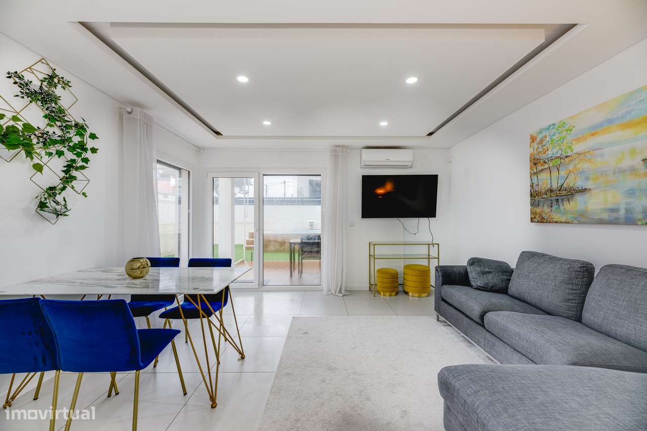 MORADIA T3 | OPEN SPACE | PISCINA| ESPAÇO EXTERIOR | FERNÃO FERRO - Grande imagem: 5/39