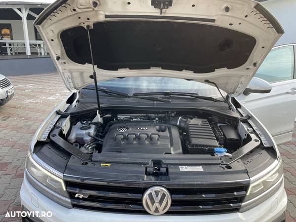 Volkswagen Tiguan 2.0 TDI SCR 4MOTION DSG Highline - 9